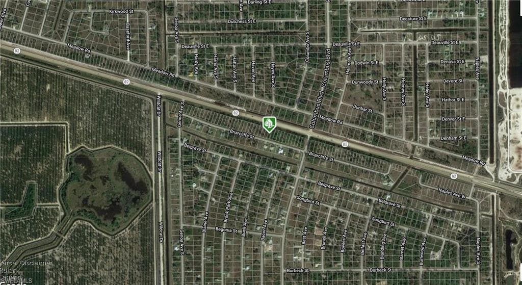 1177 Briarcliffe St, Fort Myers, FL 33913-1