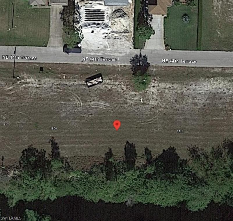 1810 44th Ter, Cape Coral, FL 33909-4