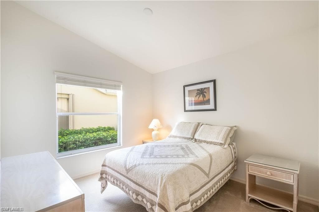 8367 Ibis Cove Cir, Naples, FL 34119-8