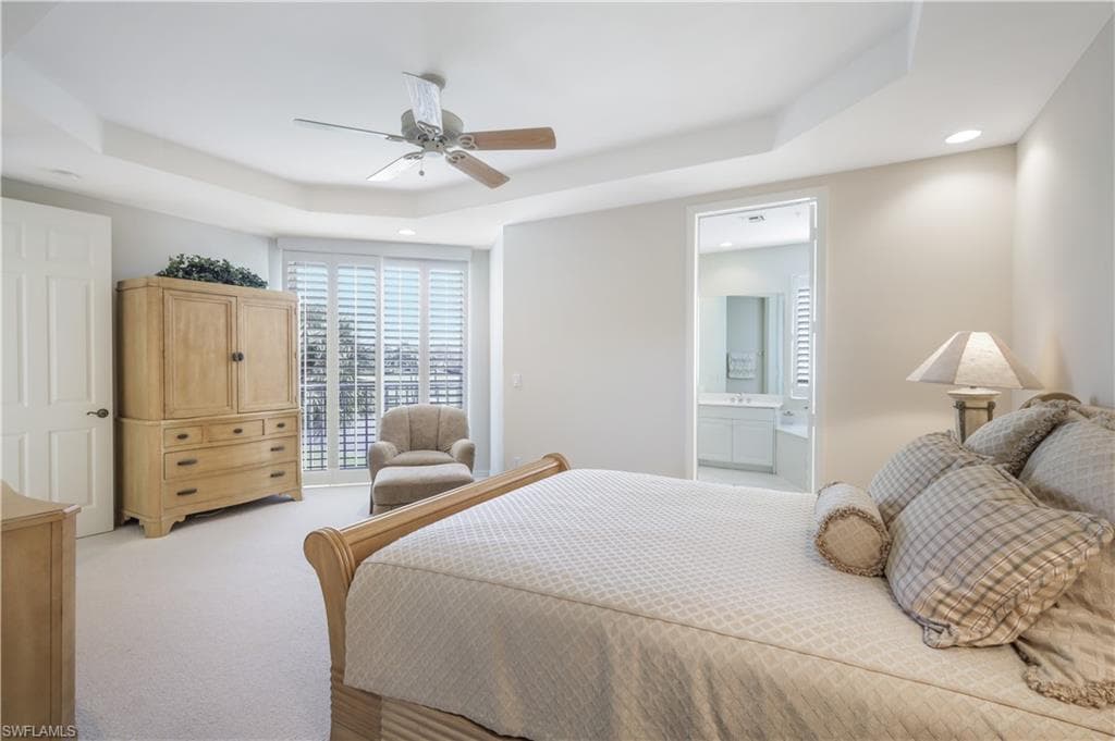 1610 Clermont Dr I-201, Naples, FL 34109-12