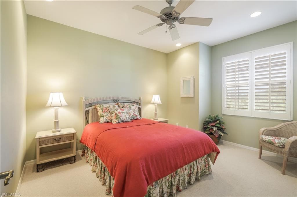 1610 Clermont Dr I-201, Naples, FL 34109-16