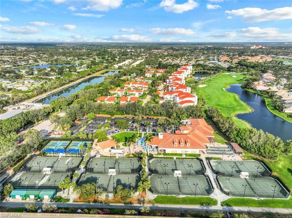 1610 Clermont Dr I-201, Naples, FL 34109-19
