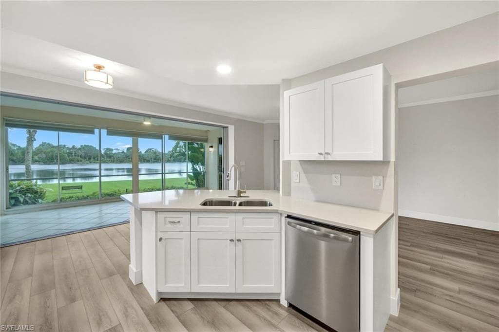 4121 Bayhead Dr 101, Bonita Springs, FL 34134-14