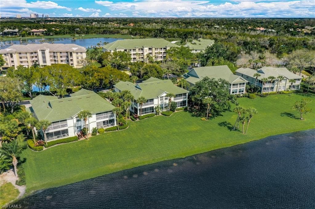 4121 Bayhead Dr 101, Bonita Springs, FL 34134-40
