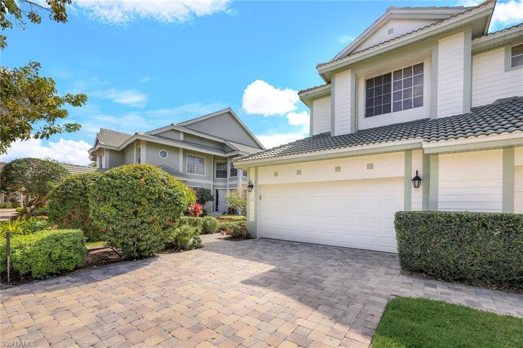 4121 Bayhead Dr 101, Bonita Springs, FL 34134-5