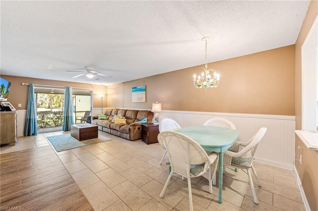 200 Valley Stream Dr B-5, Naples, FL 34113-12