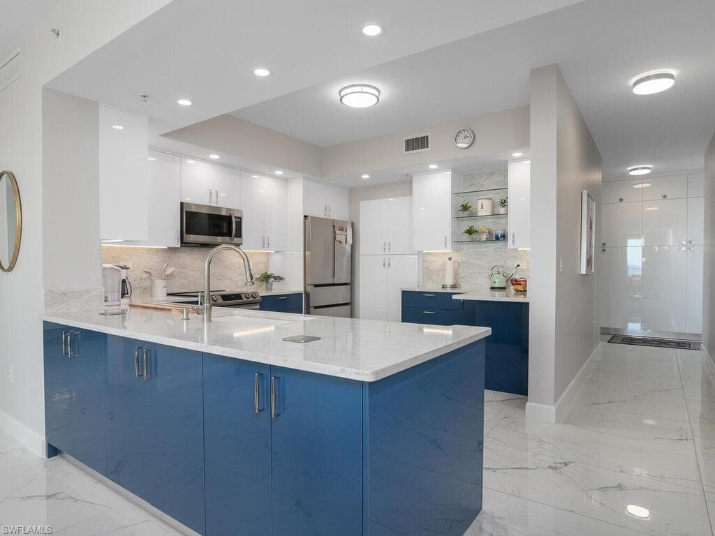 3000 Oasis Grand Blvd 2107, Fort Myers, FL 33916-15