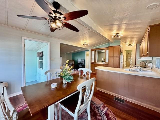 169 Panther Pass Cir 169, Naples, FL 34114-13
