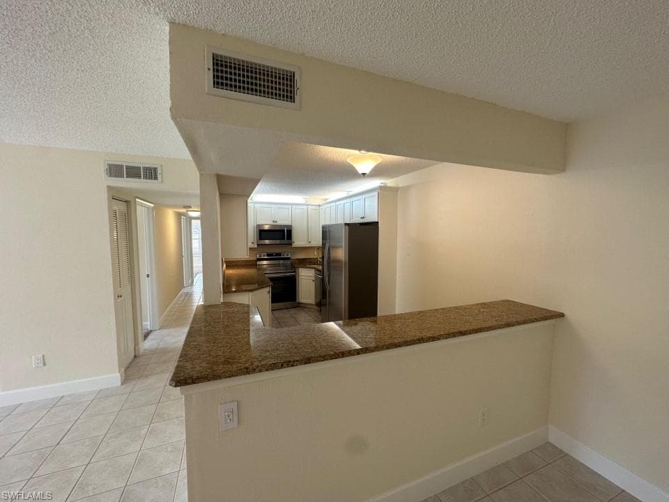 4681 Lakeside Club Blvd 1, Fort Myers, FL 33905-4