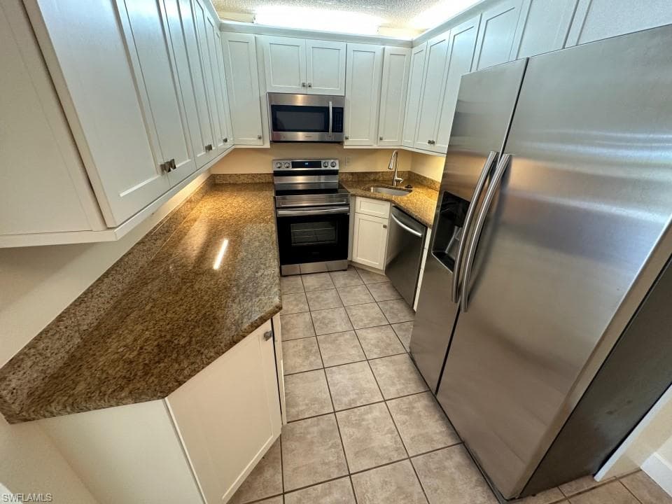 4681 Lakeside Club Blvd 1, Fort Myers, FL 33905-6