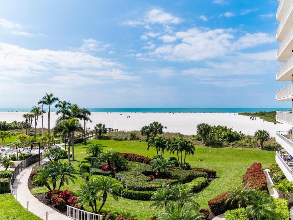 320 Seaview Ct 304, Marco Island, FL 34145-10