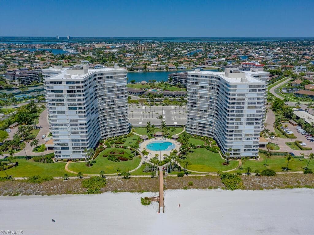 320 Seaview Ct 304, Marco Island, FL 34145-19