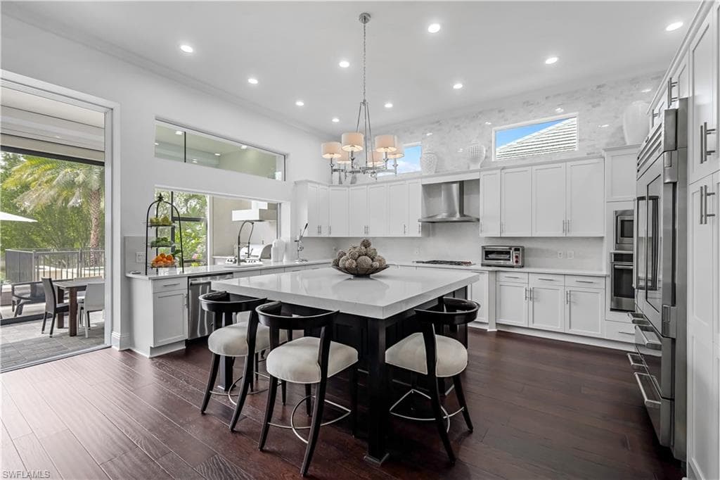 5090 Andros Dr, Naples, FL 34113-12