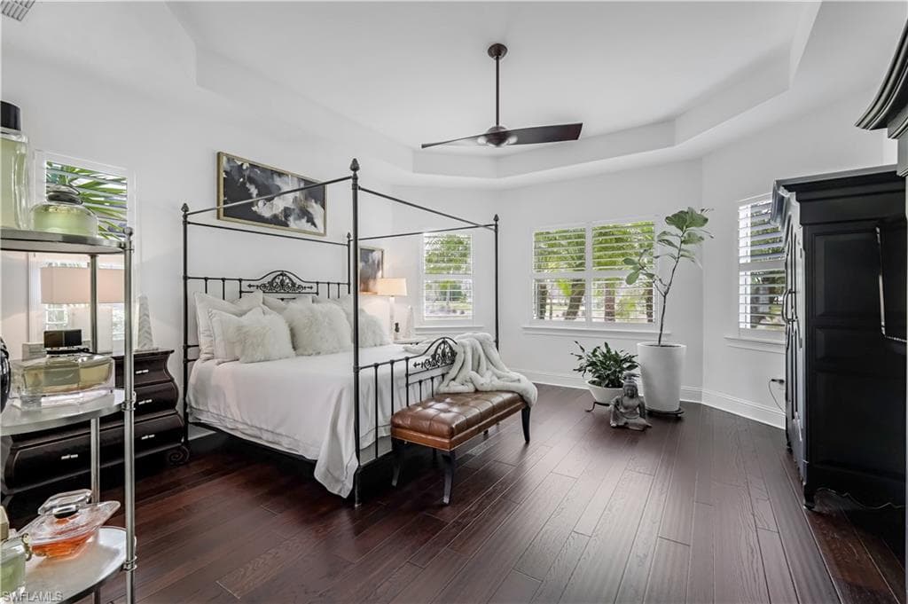 5090 Andros Dr, Naples, FL 34113-15