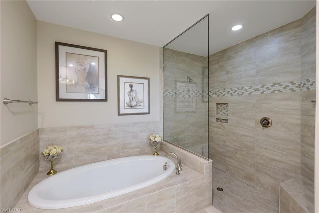 16445 Carrara Way 202, Naples, FL 34110-13