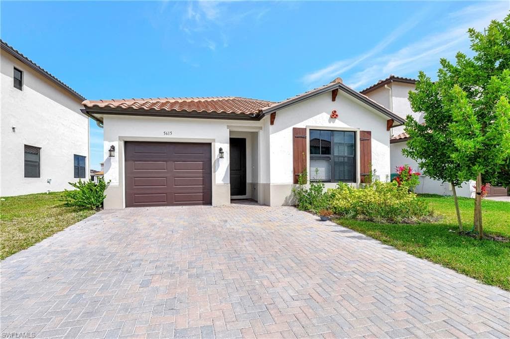 5615 Carrara Dr, Ave Maria, FL 34142-2