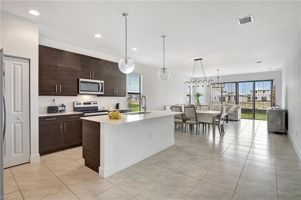 5615 Carrara Dr, Ave Maria, FL 34142-8