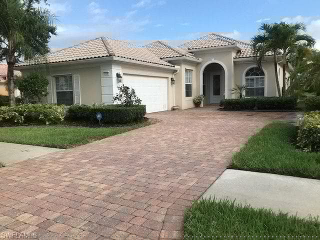 7765 Orvieto Ct, Naples, FL 34114-1
