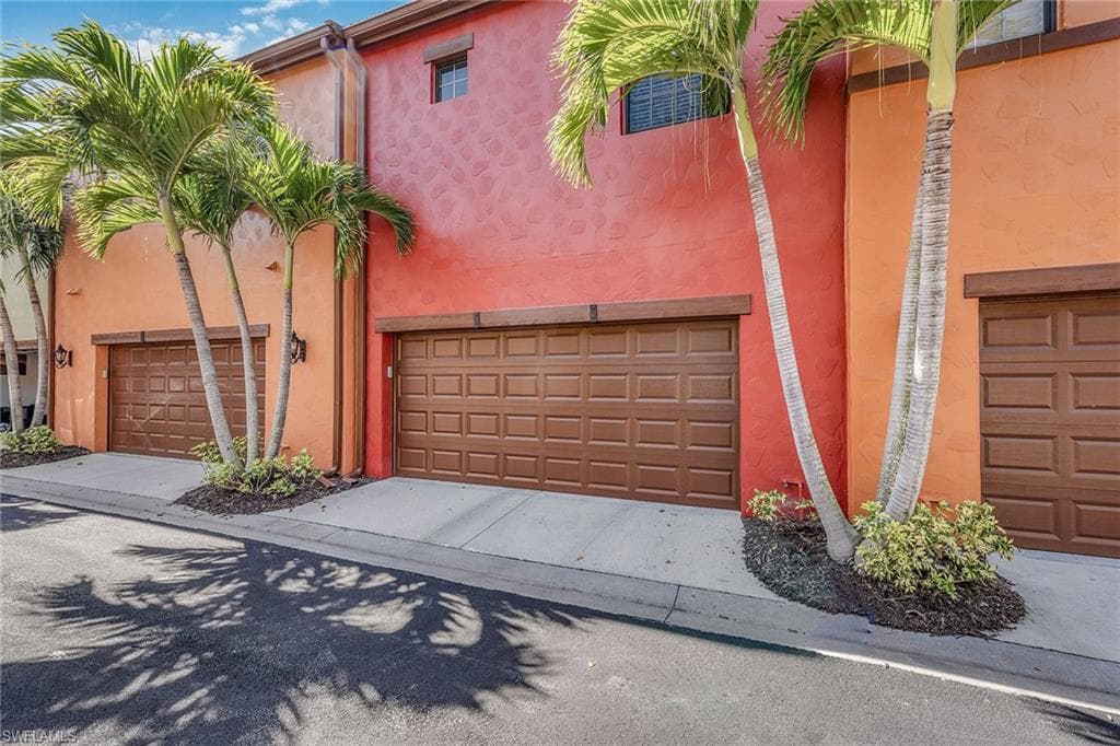 9036 Alturas St 3603, Naples, FL 34113-21
