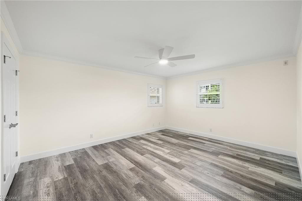 222 Harbour Dr 116, Naples, FL 34103-20