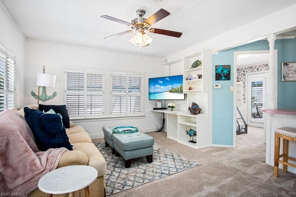1012 Ridge St, Naples, FL 34103-6