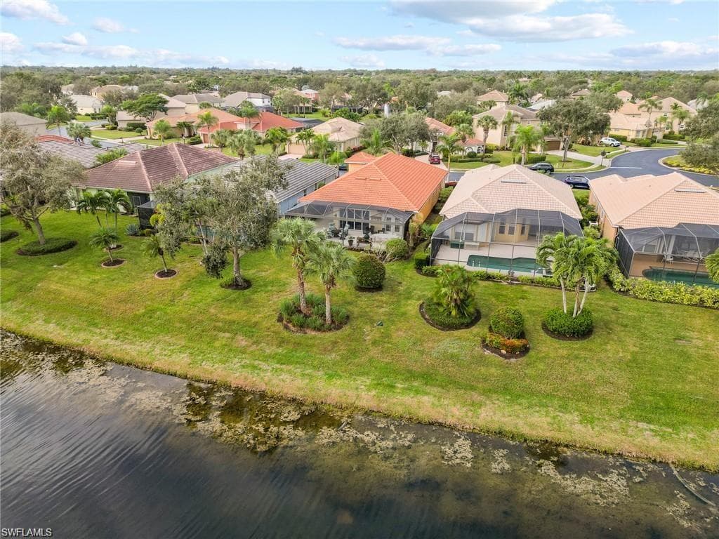 20040 Rookery Dr, Estero, FL 33928-36