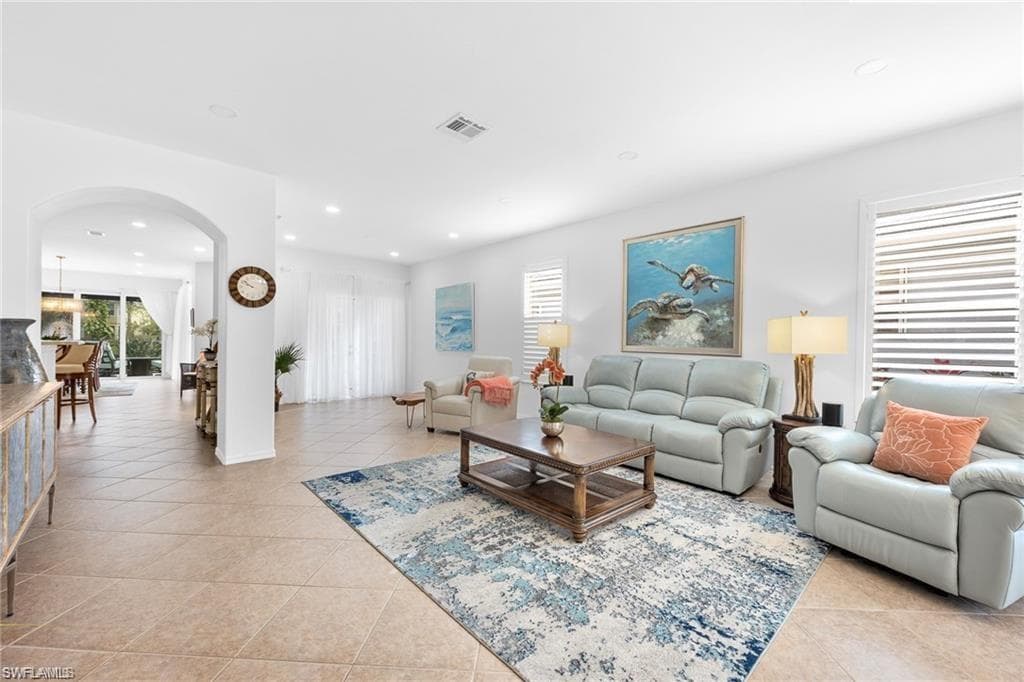 20040 Rookery Dr, Estero, FL 33928-6