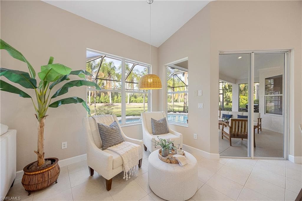 8920 Mustang Island Cir, Naples, FL 34113-27