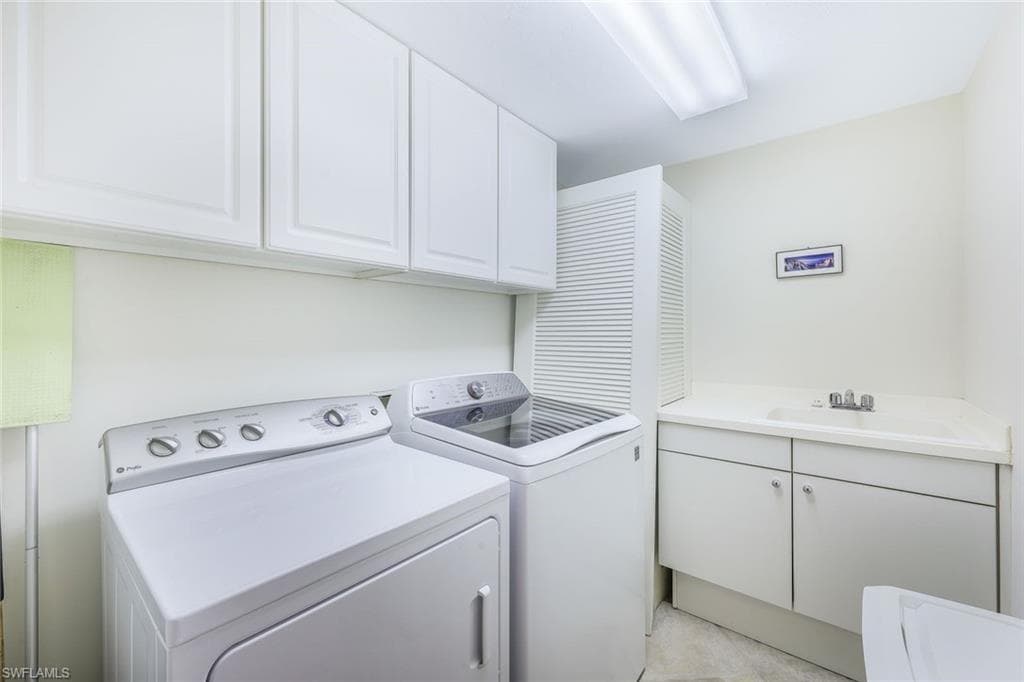 980 Cape Marco Dr 505, Marco Island, FL 34145-25