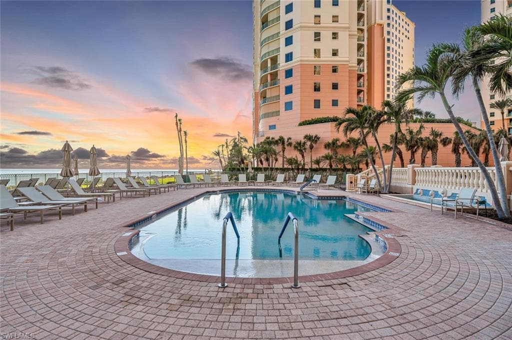 980 Cape Marco Dr 505, Marco Island, FL 34145-32