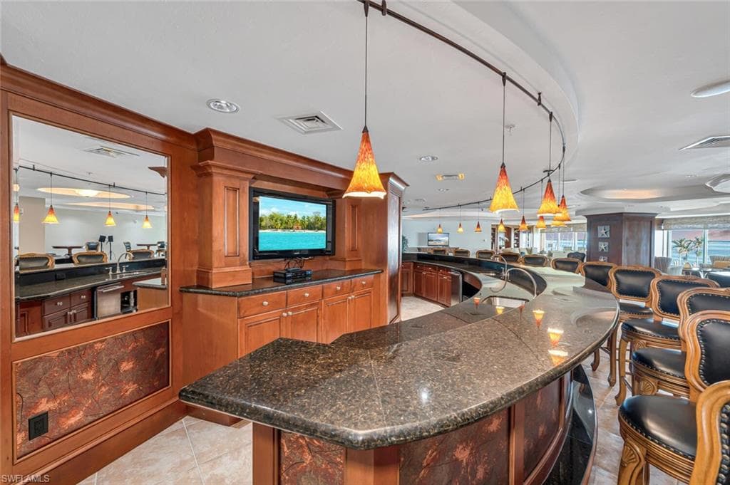 980 Cape Marco Dr 505, Marco Island, FL 34145-38
