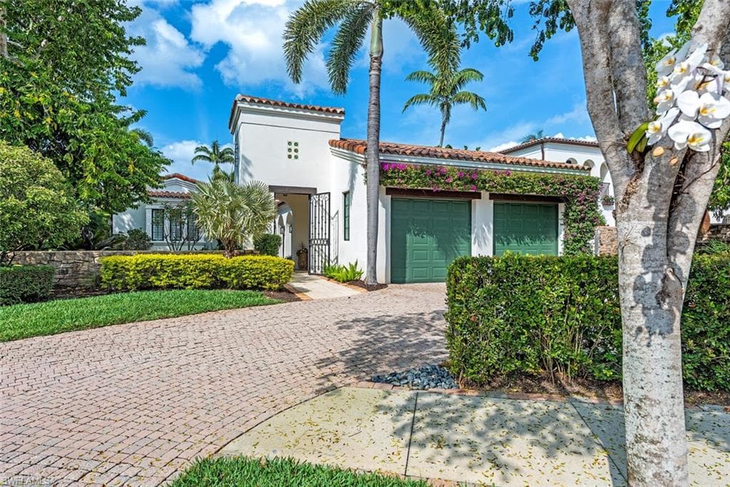 16631 Cortona Ln, Naples, FL 34110-15
