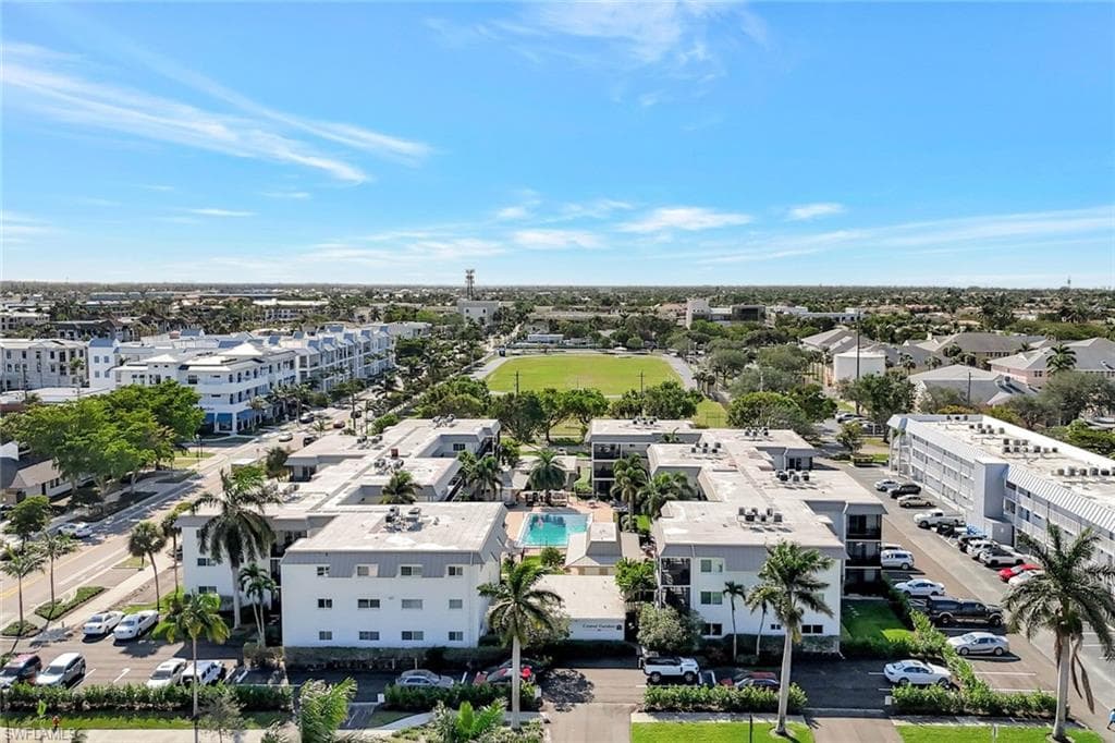 766 Central Ave 102, Naples, FL 34102-4