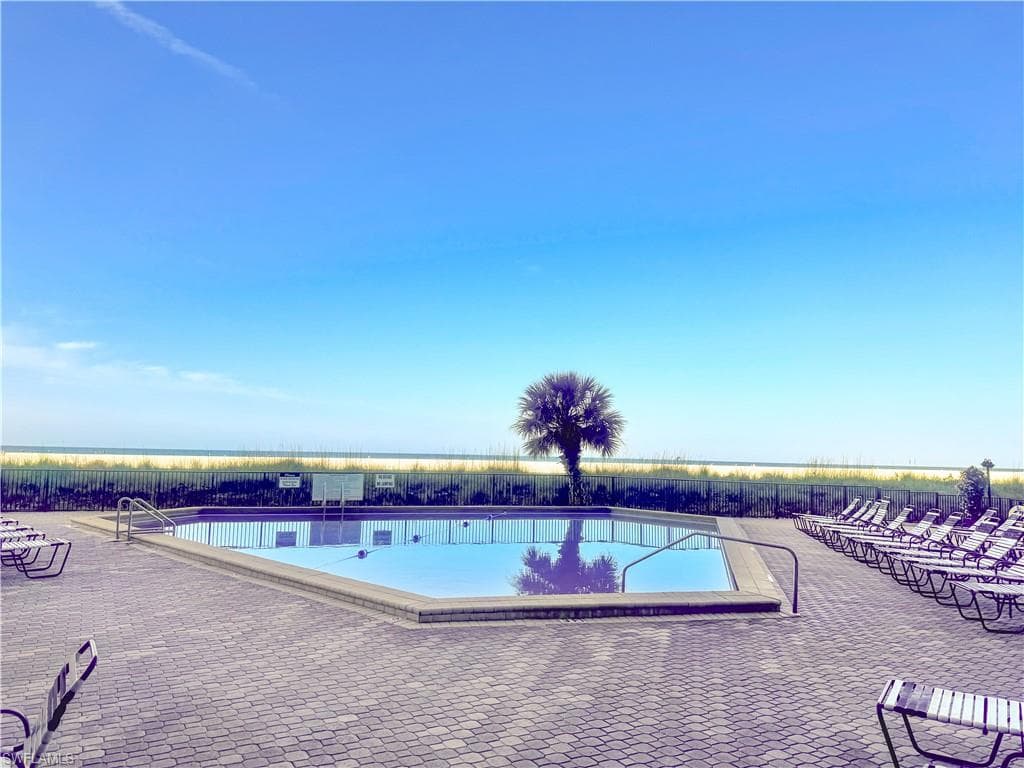 180 Seaview Ct 1208, Marco Island, FL 34145-21
