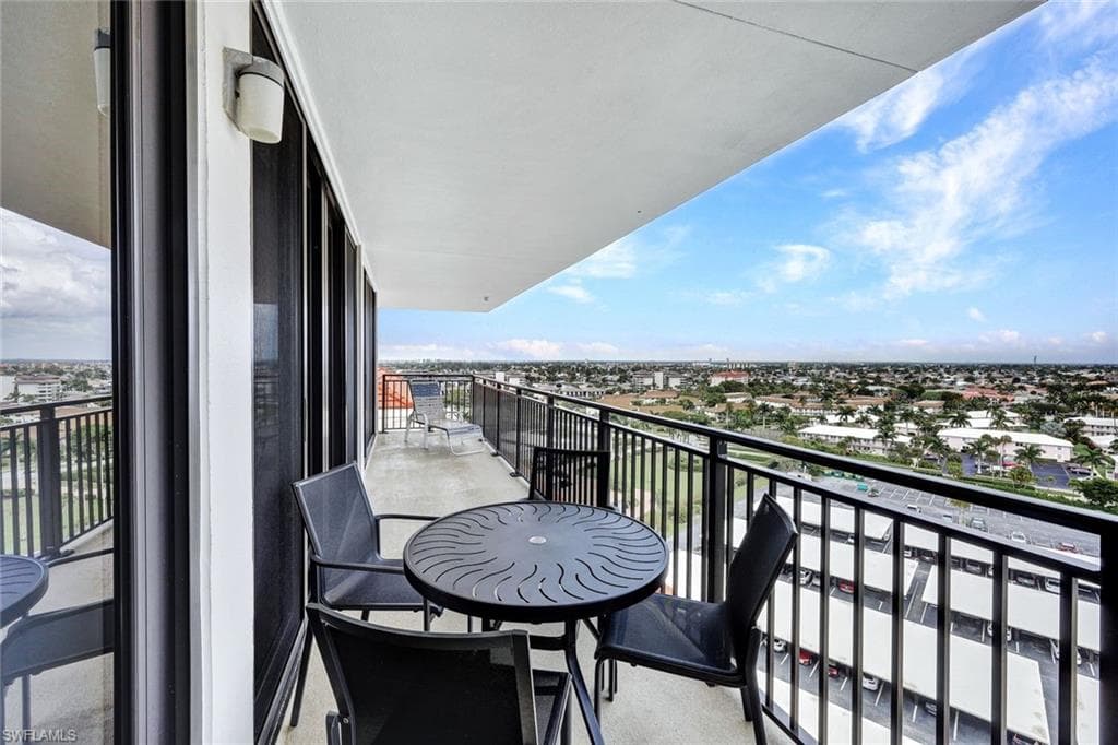 180 Seaview Ct 1208, Marco Island, FL 34145-6