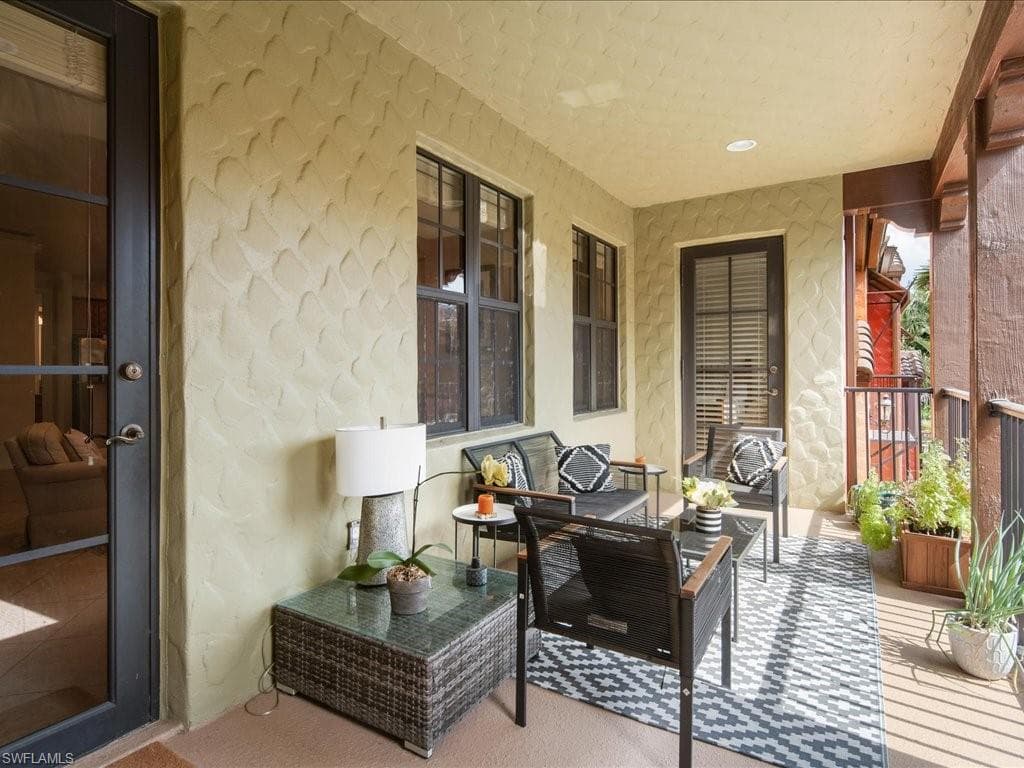 9151 Delano St 9705, Naples, FL 34113-23