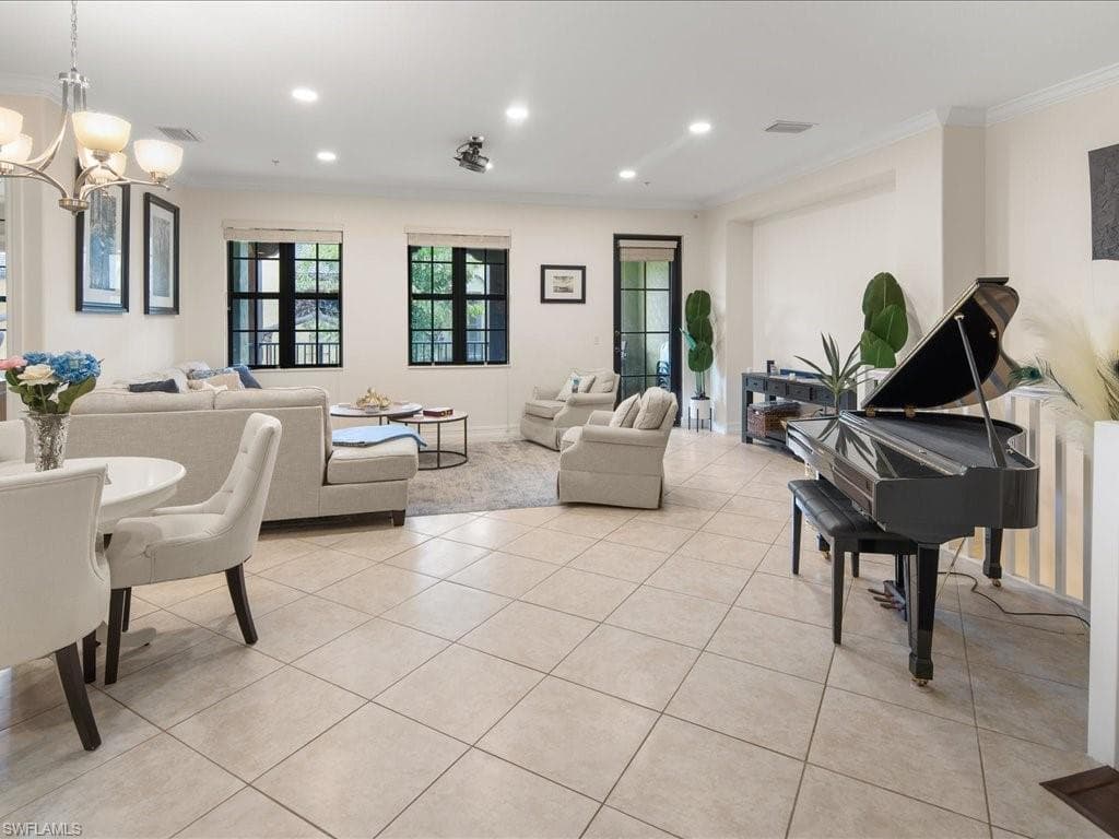 9151 Delano St 9705, Naples, FL 34113-7