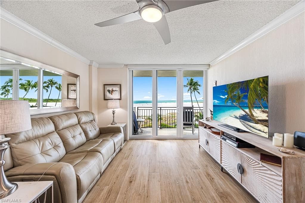 180 Seaview Ct 417, Marco Island, FL 34145-10