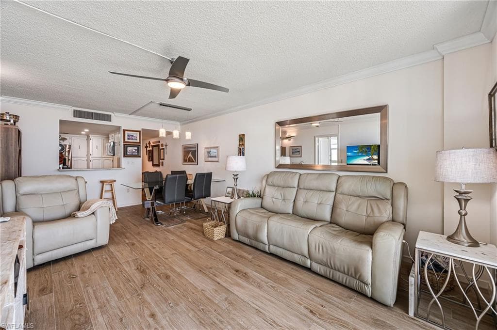 180 Seaview Ct 417, Marco Island, FL 34145-13