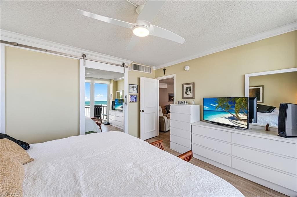 180 Seaview Ct 417, Marco Island, FL 34145-18