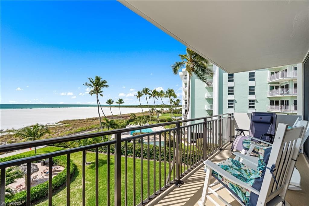 180 Seaview Ct 417, Marco Island, FL 34145-23