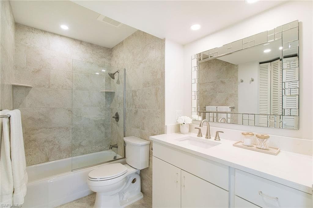 2011 Gulf Shore Blvd N 56, Naples, FL 34102-11