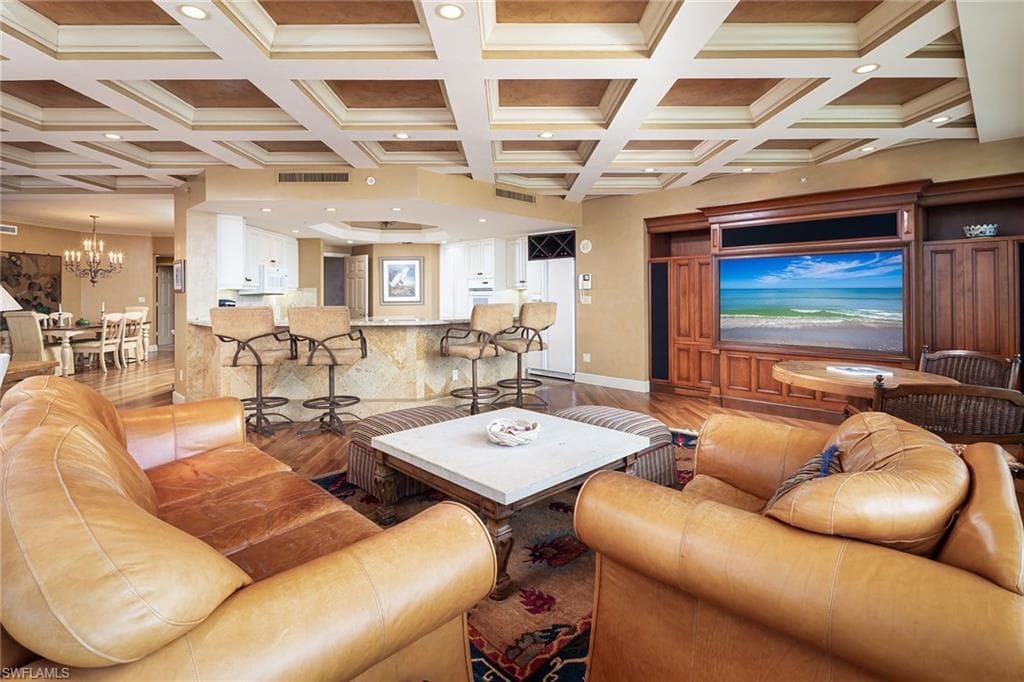 425 Dockside Dr 404, Naples, FL 34110-12