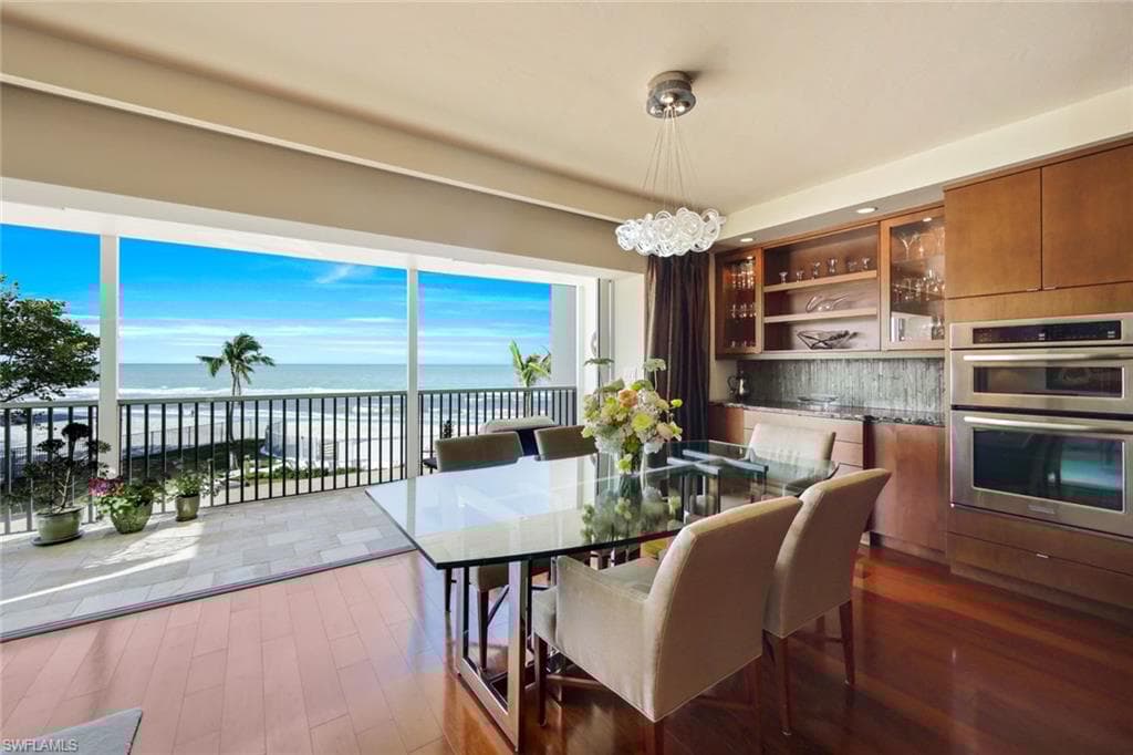 3401 Gulf Shore Blvd N 203, Naples, FL 34103-11