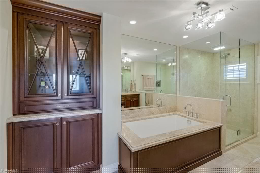 3401 Gulf Shore Blvd N 203, Naples, FL 34103-16