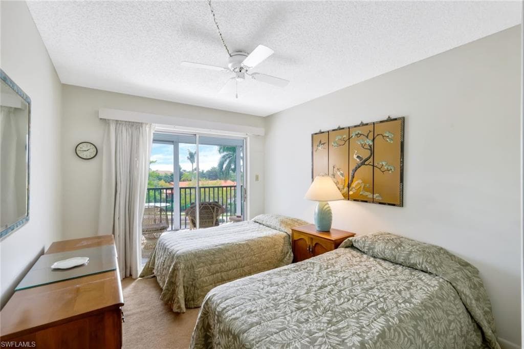 555 Park Shore Dr B-412, Naples, FL 34103-21