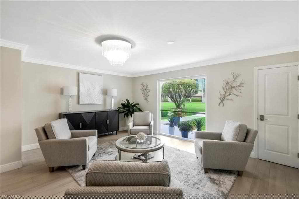 555 Park Shore Dr B-412, Naples, FL 34103-28