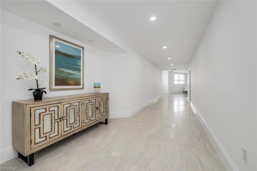6001 Pelican Bay Blvd Penthouse E, Naples, FL 34108-11