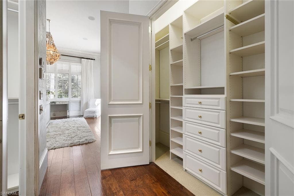 15655 Villoresi Way, Naples, FL 34110-19