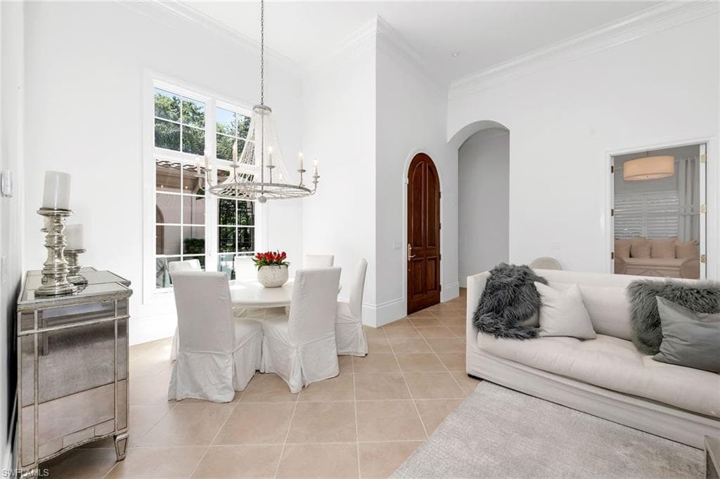 15655 Villoresi Way, Naples, FL 34110-8